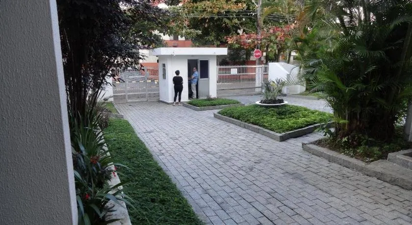 Apartamento 3 dorms para 7 pessoas Guaruja- Praia da Enseada - Image 1