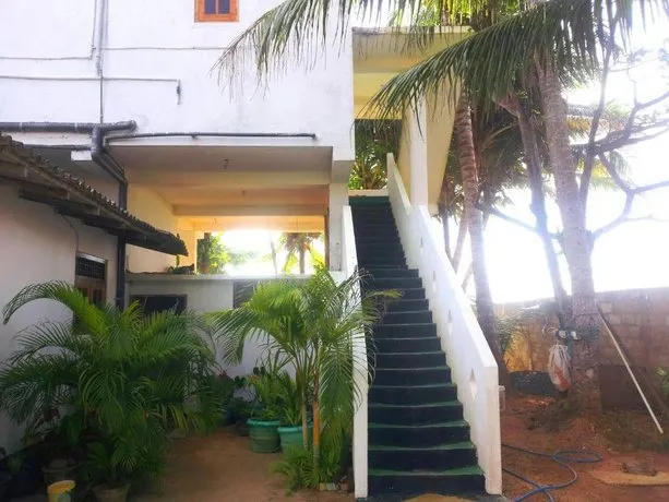Maya Guest House - Image 1