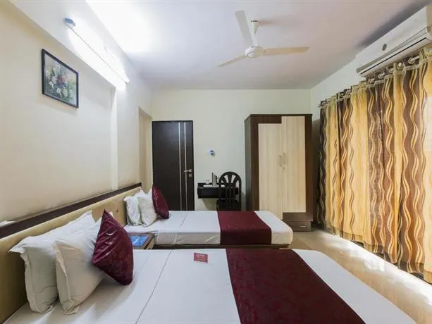 OYO Rooms Military Road Marol 1 - Image 1