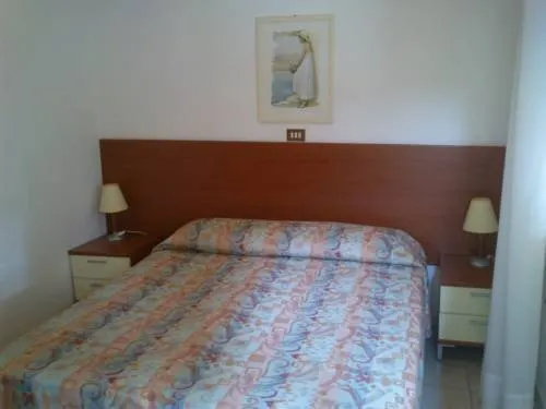 Hotel La Parigina - Image 1