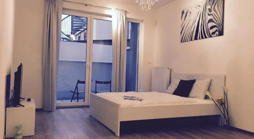 Apartement Blanc de luxe - Image 1