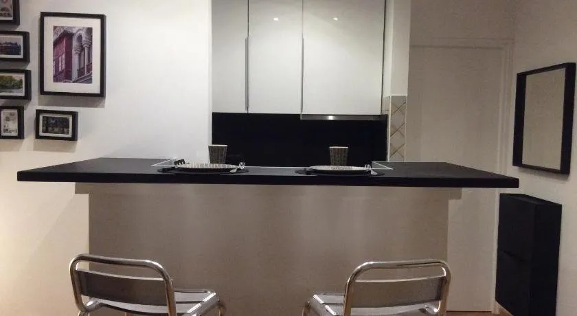 Appartement au calme avec terrasse - Image 1