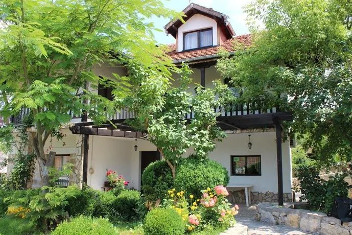 Bim House - Image 1