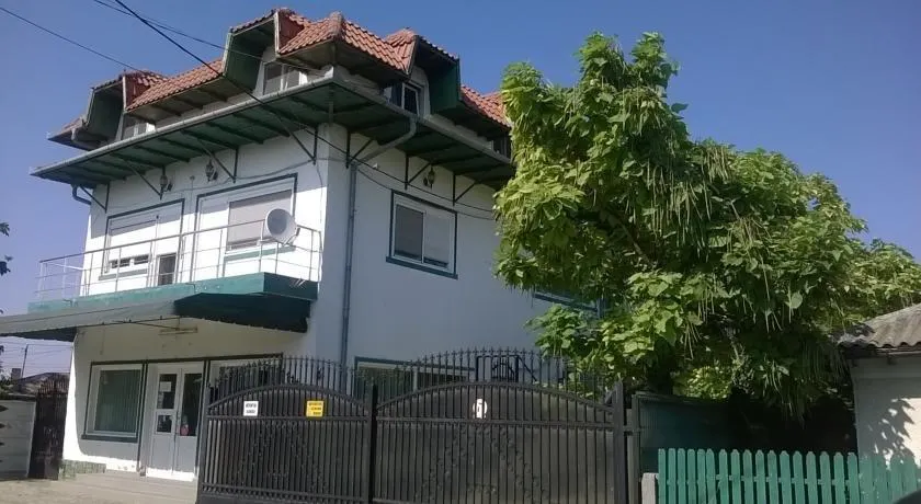 Vila Victoria - Image 1