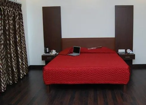 Aravali Resorts - Image 1