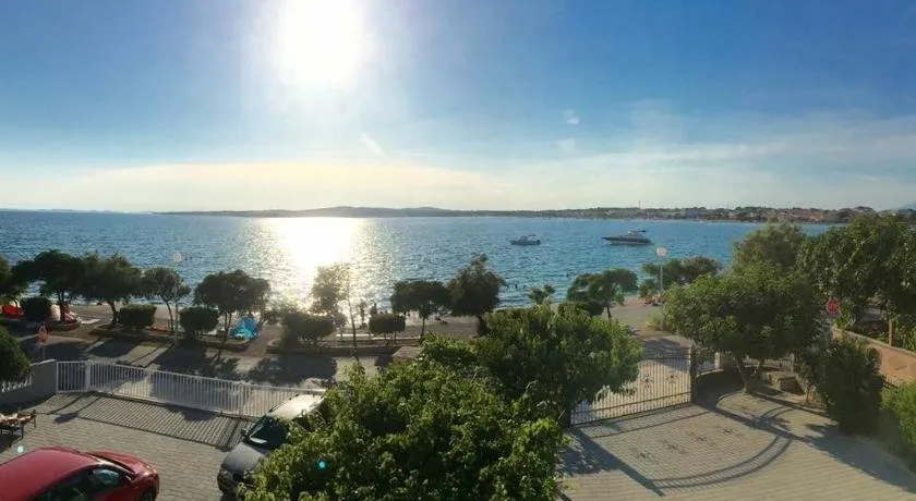 Croadriatic Appartements - Image 1