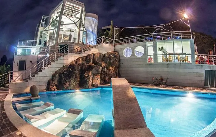 Cantil Hotel Spa Boutique - Image 1
