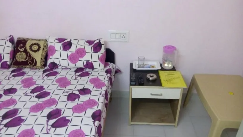 Hotel Pooja Palace - Image 1