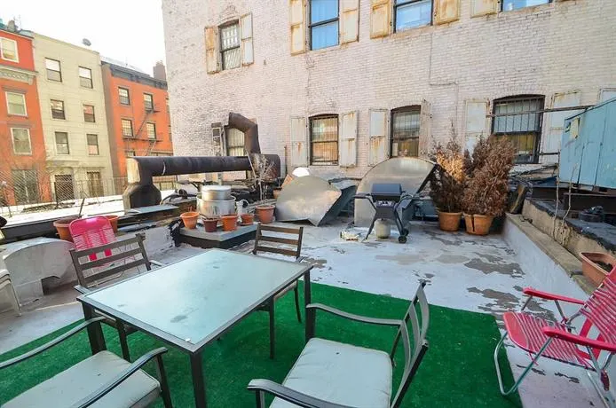 Murray Hill Apartments - Image 1