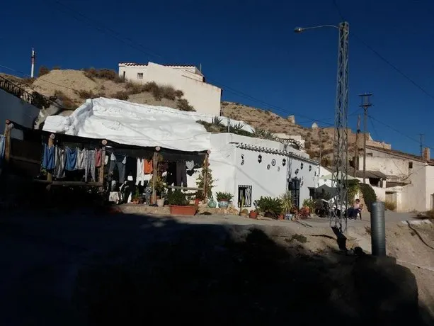 Pico Piedras - Image 1