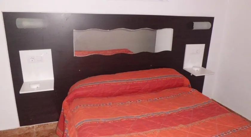 Hostal Europa - Image 1
