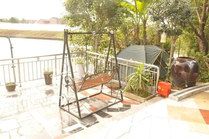 Ning Xin Wang Home Party - Image 1