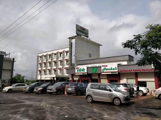 Hotel Harshali Park - Image 1