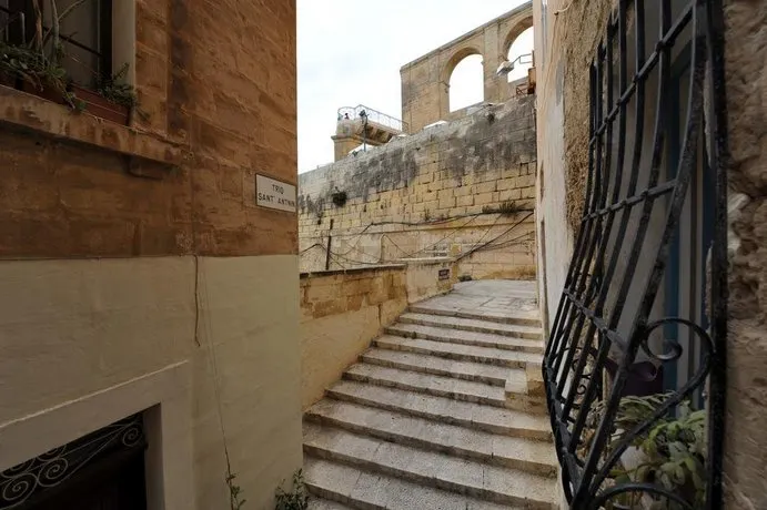 Valletta Studios - Image 1