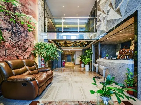 Qianhui Hotel - Image 1