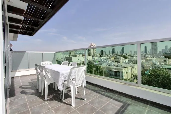 Le Relais Dizengoff - Image 1