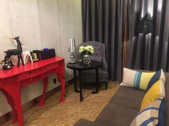 Wuwo Traditional Chinese Medicine Hotel - Image 1