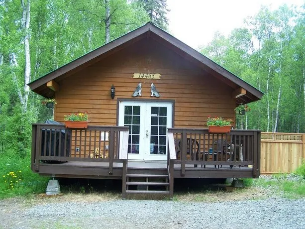 Talkeetna Wolf Den Cabin - Image 1