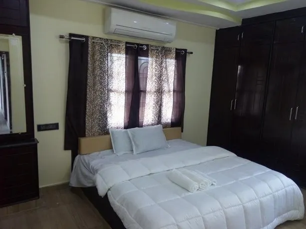MOKSHAJANA INN GUEST HOUSE - Image 1