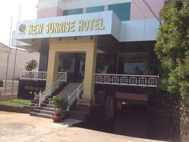 New Sunrise Hotel Gia Nghĩa - Image 1