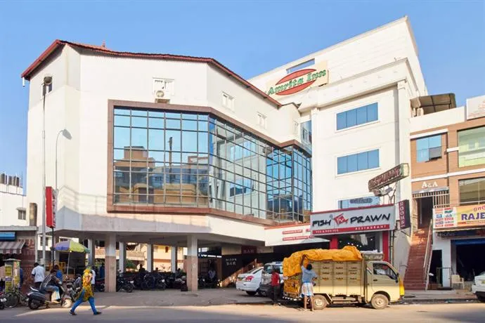 Hotel Amrita Inn - Image 1