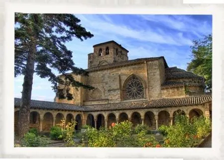 Palacio Ochagavia - Image 1