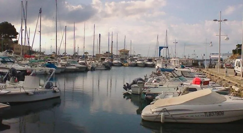 Le Paradis Bleu - Image 1
