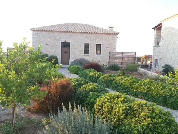 Anissaras Luxury Villa - Image 1