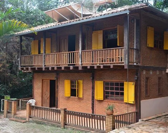 Casa Branca Eco Hostel - Image 1
