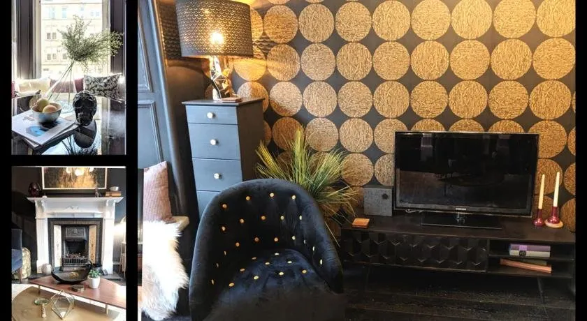 Luxury Boutique Apt in fashionable Stockbridge 5* - Image 1