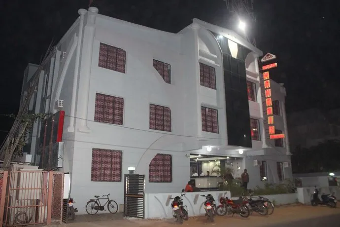 Hotel Mahabir Sheraton - Image 1