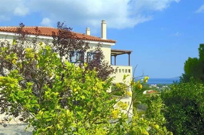 Villa Victoria - Image 1