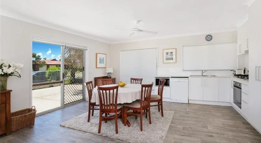 Booker Pde 34, Unit 2 - Pet Friendly - - Image 1