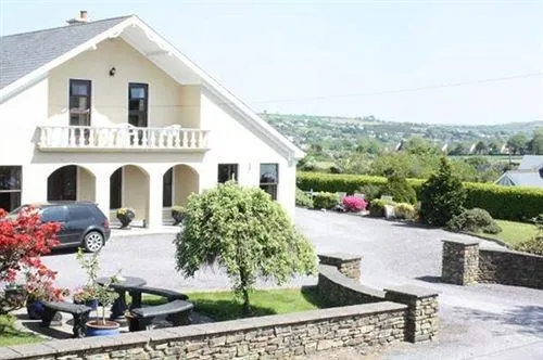Sea Breeze Country House - Image 1