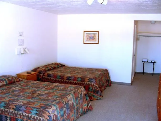 Bunkhouse Motel - Image 1