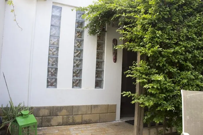 Geko's House - Image 1