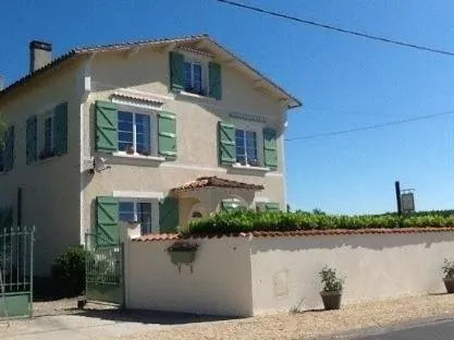 Chambres D Hotes Gondeville - Image 1