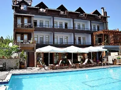 Kurfal Otel - Image 1