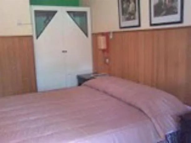 Rockrand Hotel - Image 1