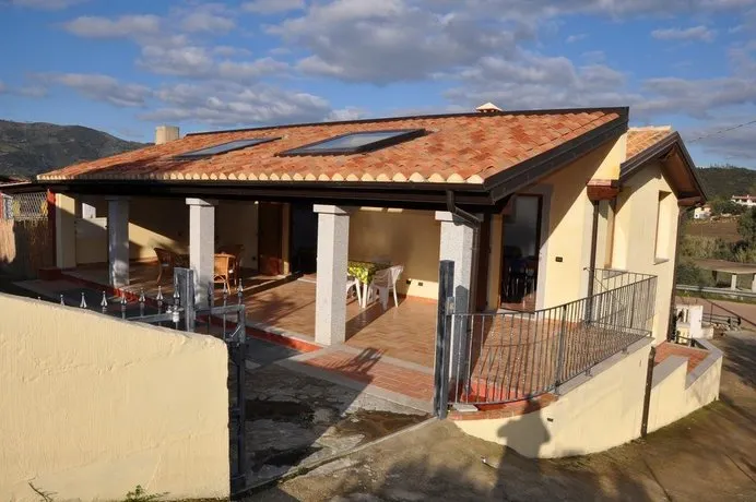 Casa Vacanza Cardedu - Image 1