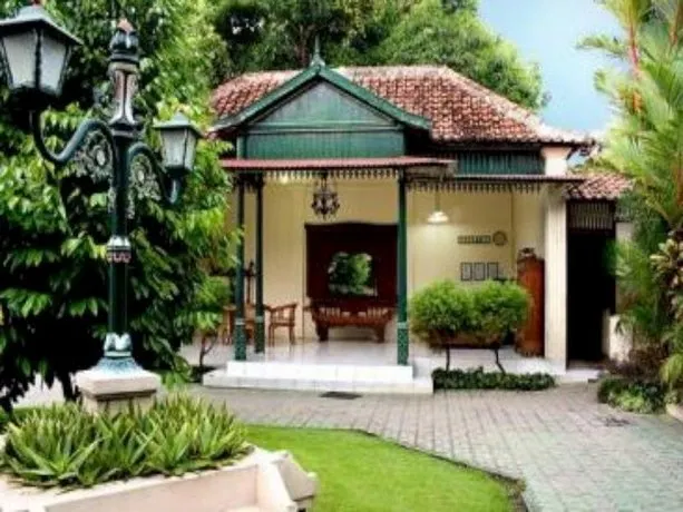 Mercury Guest House - Image 1