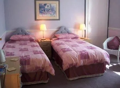 Chesterhouse - Image 1