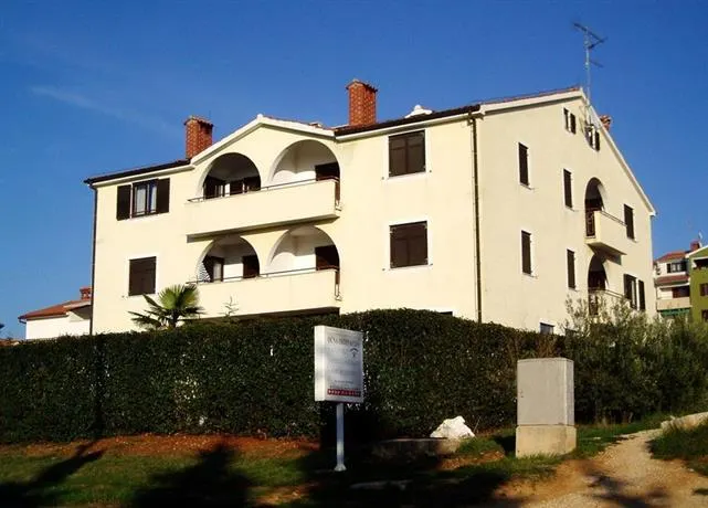 Apartments Nina - Image 1