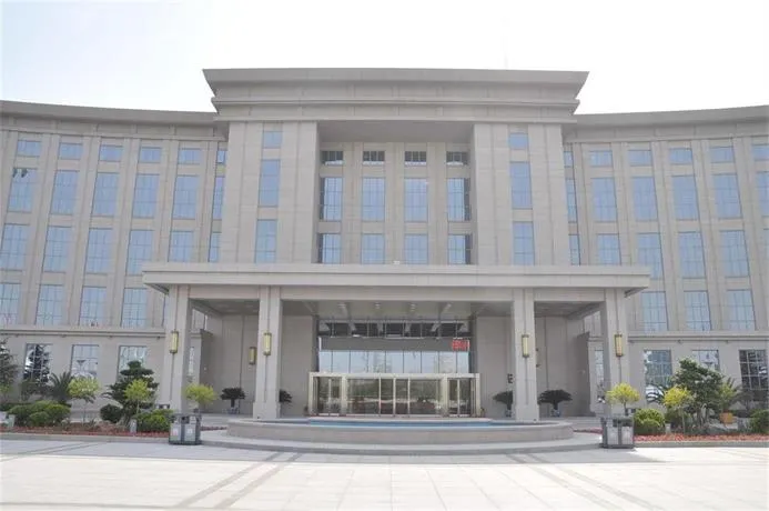 Geneva Hotel Tianjin - Image 1