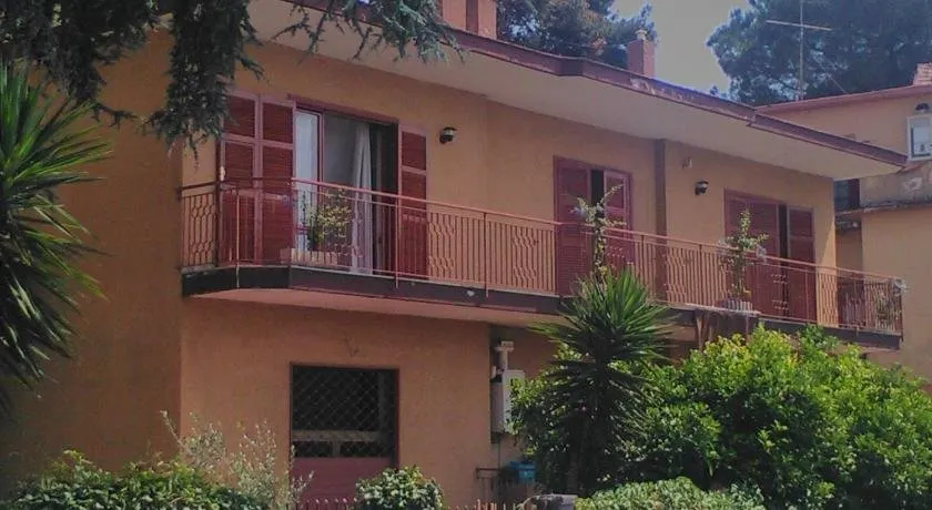 Casa in villa nel Parco del Vesuvio - Image 1