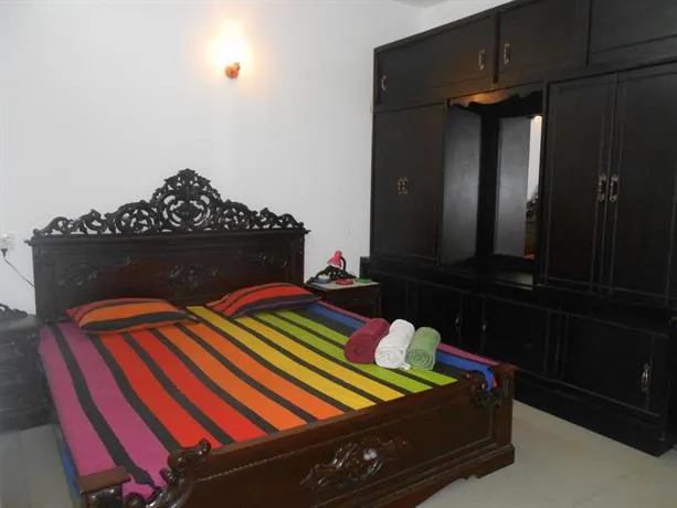 Akara Apartments Ebenizer Place - Image 1