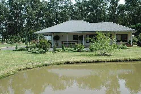 Rosedale Estate - Lovedale Hunter Valley - Image 1