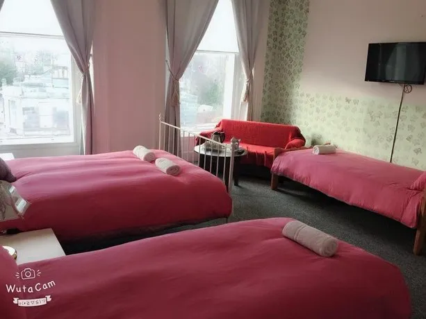 City Break Guest House - Image 1