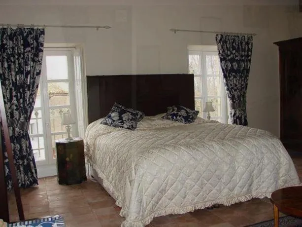 B&B Tour De Saint Anne - Image 1