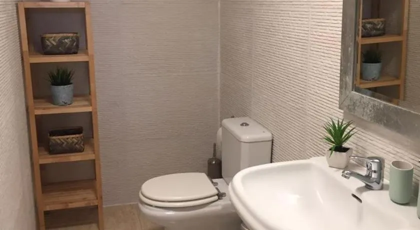 Apartment Russell - Image 1
